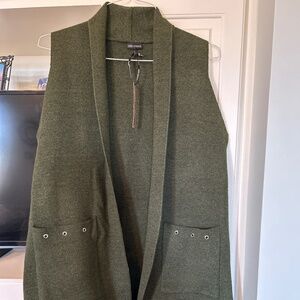 Coco+ Carmen long olive green vest with pockets